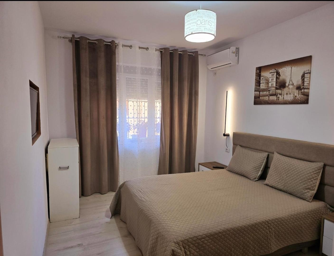 Grace'S Centre Apartment Shkodër Exteriér fotografie